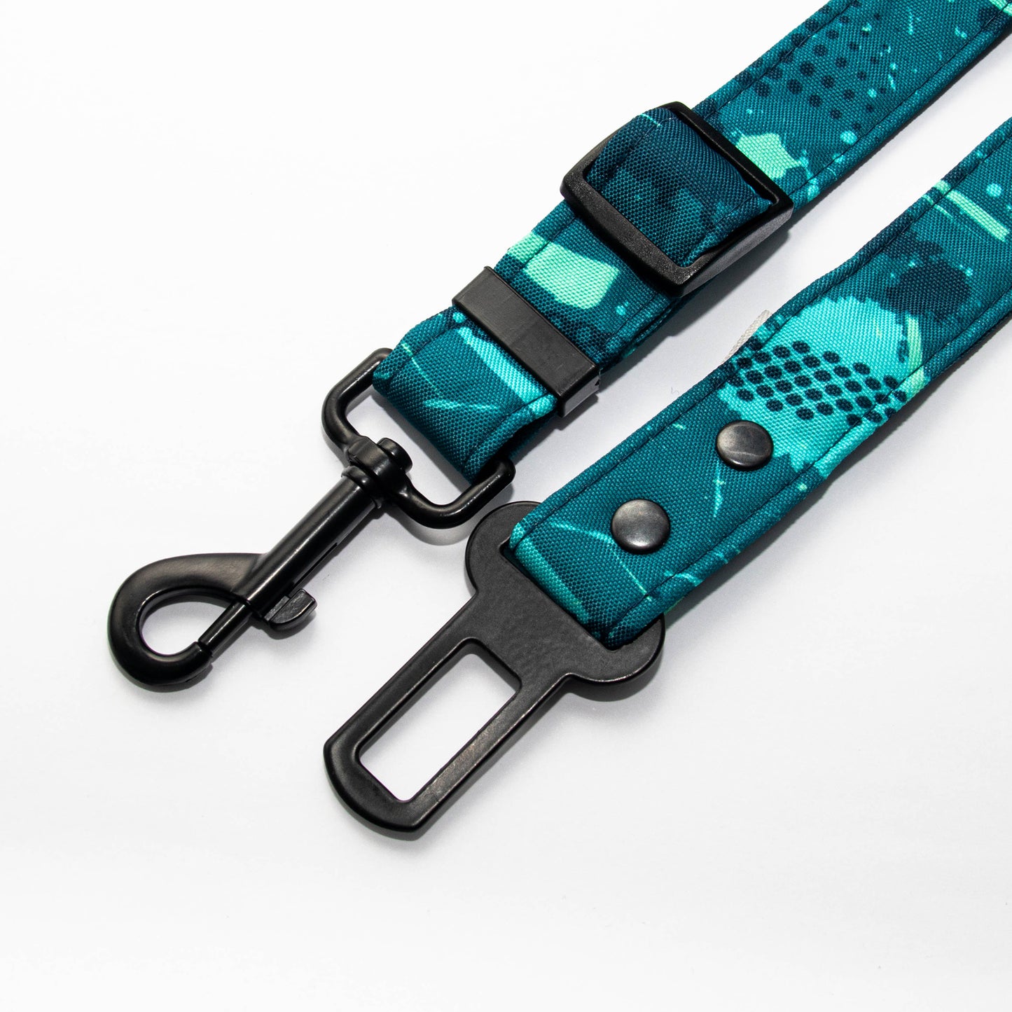 Cinturón de Seguridad para Perros Grunge - Estilo Rebelde y Viajes Seguros